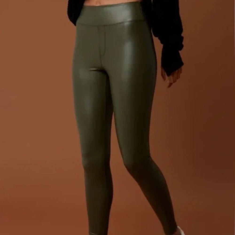 Offline By Aerie Women L Olive Green Hi-Rise Real Luxe Faux Leather Leggings